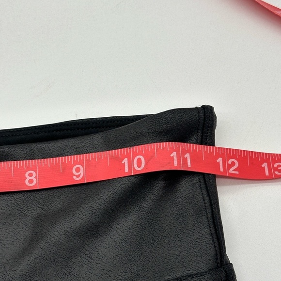 Spanx Shimering  faux Women’s Size X Small Black Nylon Blend  High rise stretchy - Picture 12 of 13